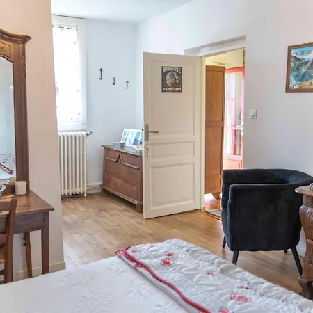 Le Logis Du Rocher * Saint-Marcet